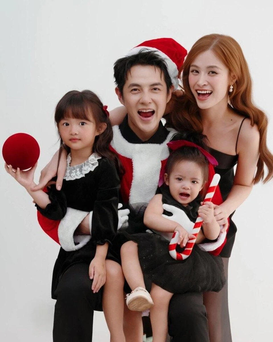 Gia đình nhỏ của Đông Nhi và Ông Cao Thắng