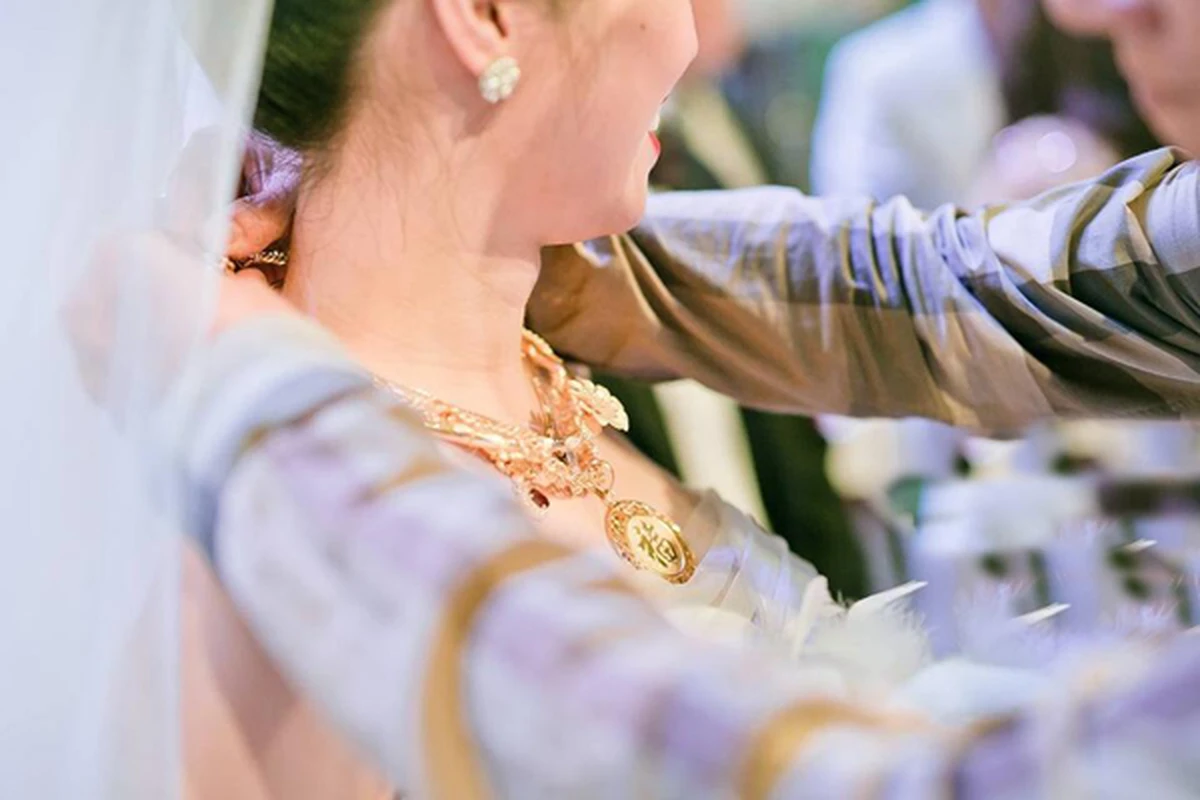 Sính lễ lung linh của cô dâu trong ngày cưới