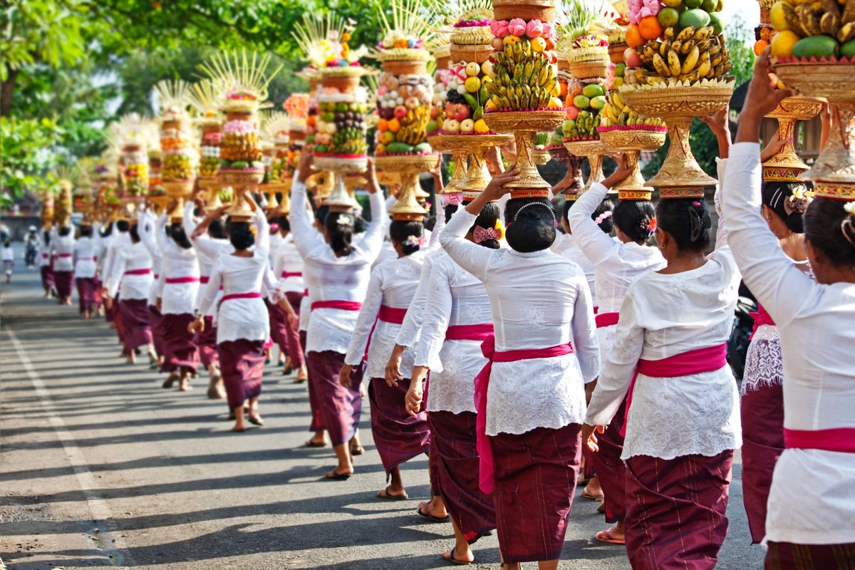 Đây là nơi có phong cảnh lãng mạn cùng vô số lễ hội nhộn nhịp, đảm bảo cho đôi uyên ương nhiều trải nghiệm du ngoạn tuyệt vời!