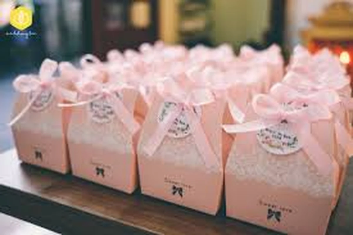 Quà cám ơn sau hôn lễ mà cô dâu chú rể với thiết kế đáng yêu