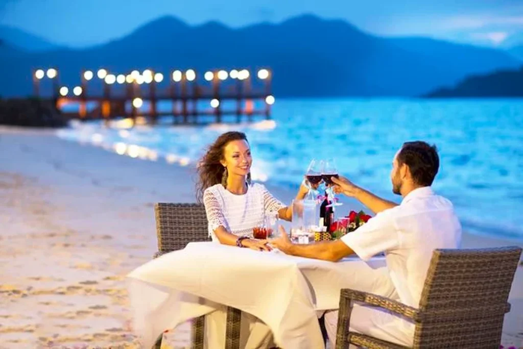 HWP Luxury Travel ra mắt với 13 gói du lịch trăng mật 5 sao siêu ưu đãi