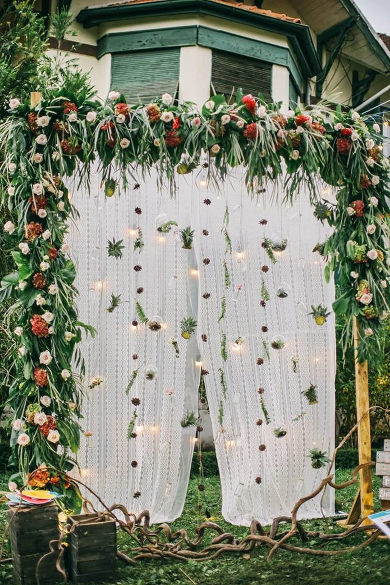Backdrop cho khách mời chụp ảnh được decor đẹp, tỉ mỉ