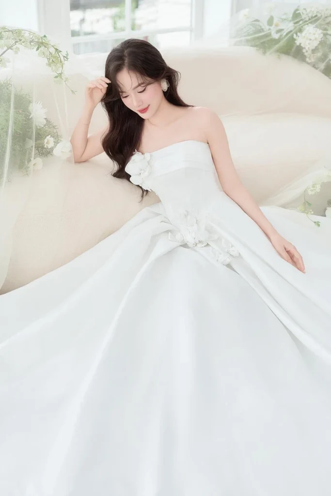 Những điều cô dâu nên biết khi may áo cưới