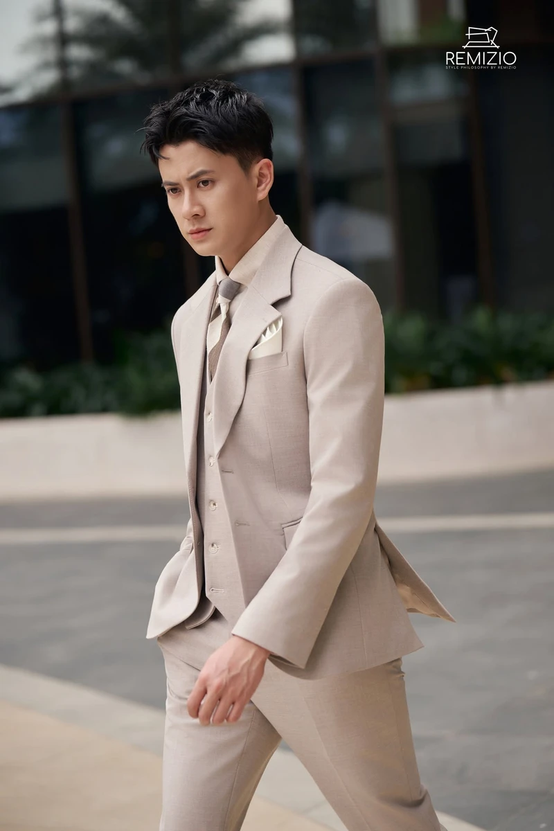 Remizio Wedding Suit 2017 - BST Những bộ suit phù hợp với dáng người và sở thích của chú rể rong mùa cưới 2017