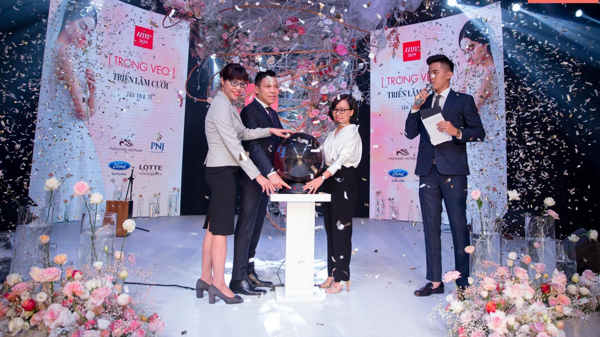 Bốc thăm may mắn