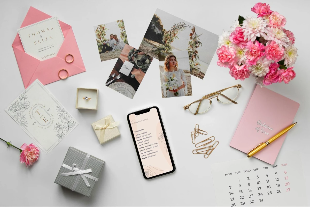 Các phương tiện gửi thiệp cưới