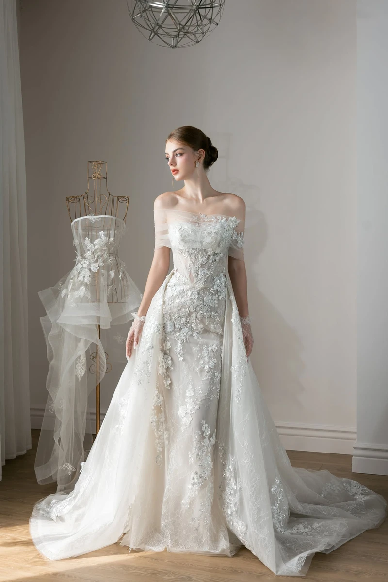 Những mẫu váy trong BST mới nhất mang tên “The Emily” của thương hiệu váy cưới Hương Bridal